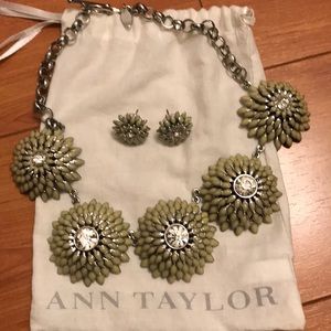 Ann Taylor necklace with earrings